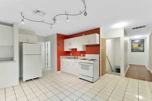 featured image of 392 Crown St