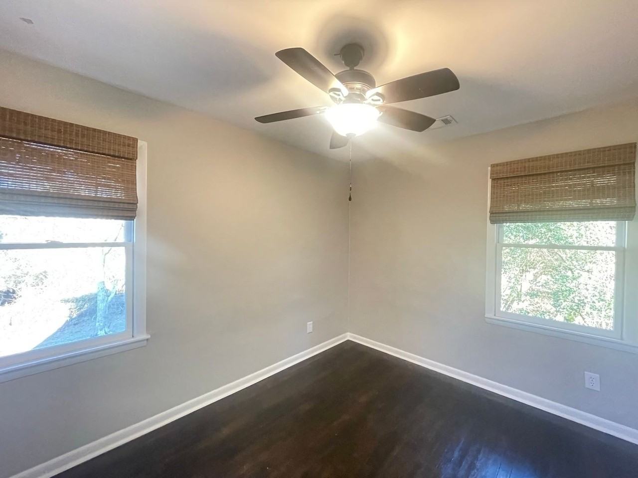 165 Conrad Dr - Photo 6 of 31