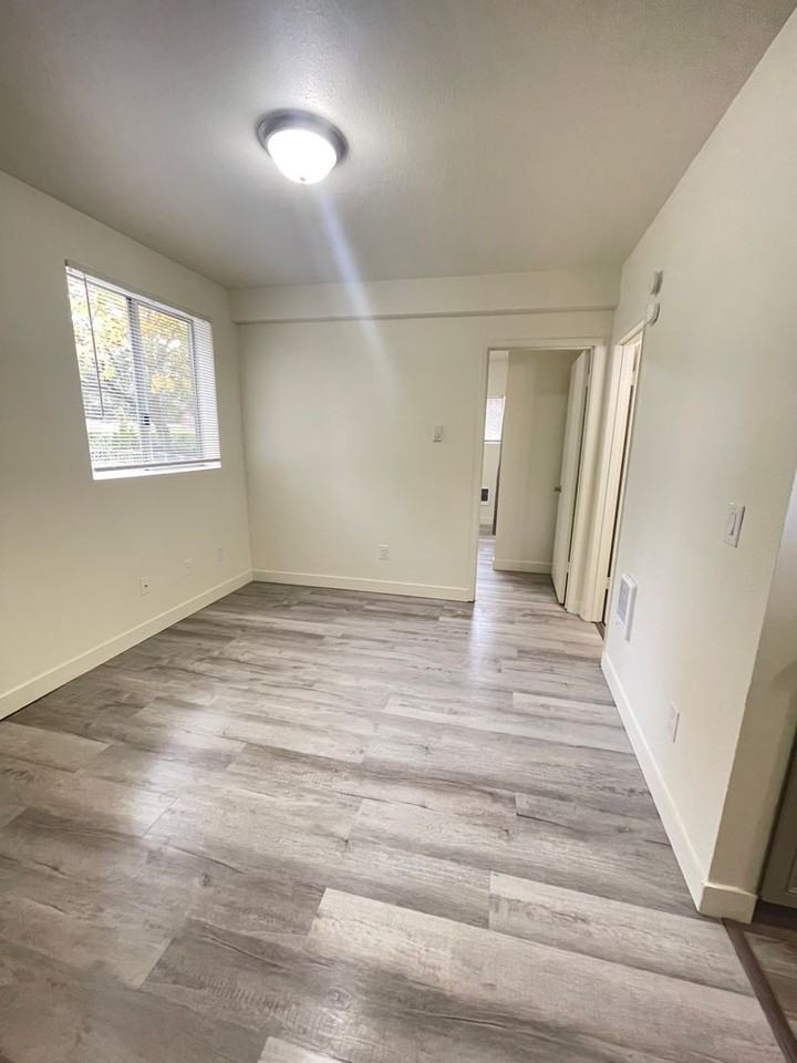 9043 -9049 Henderson Pl Sw - Photo 2 of 13