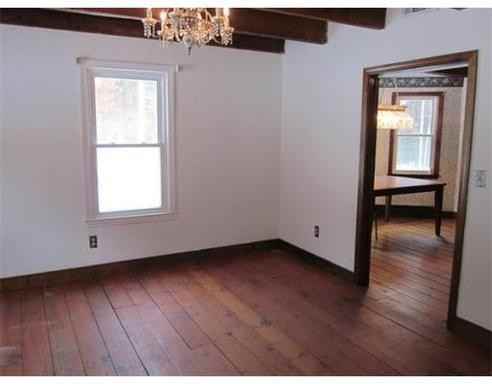 5 Pine Tree Ln - Photo 3 of 14