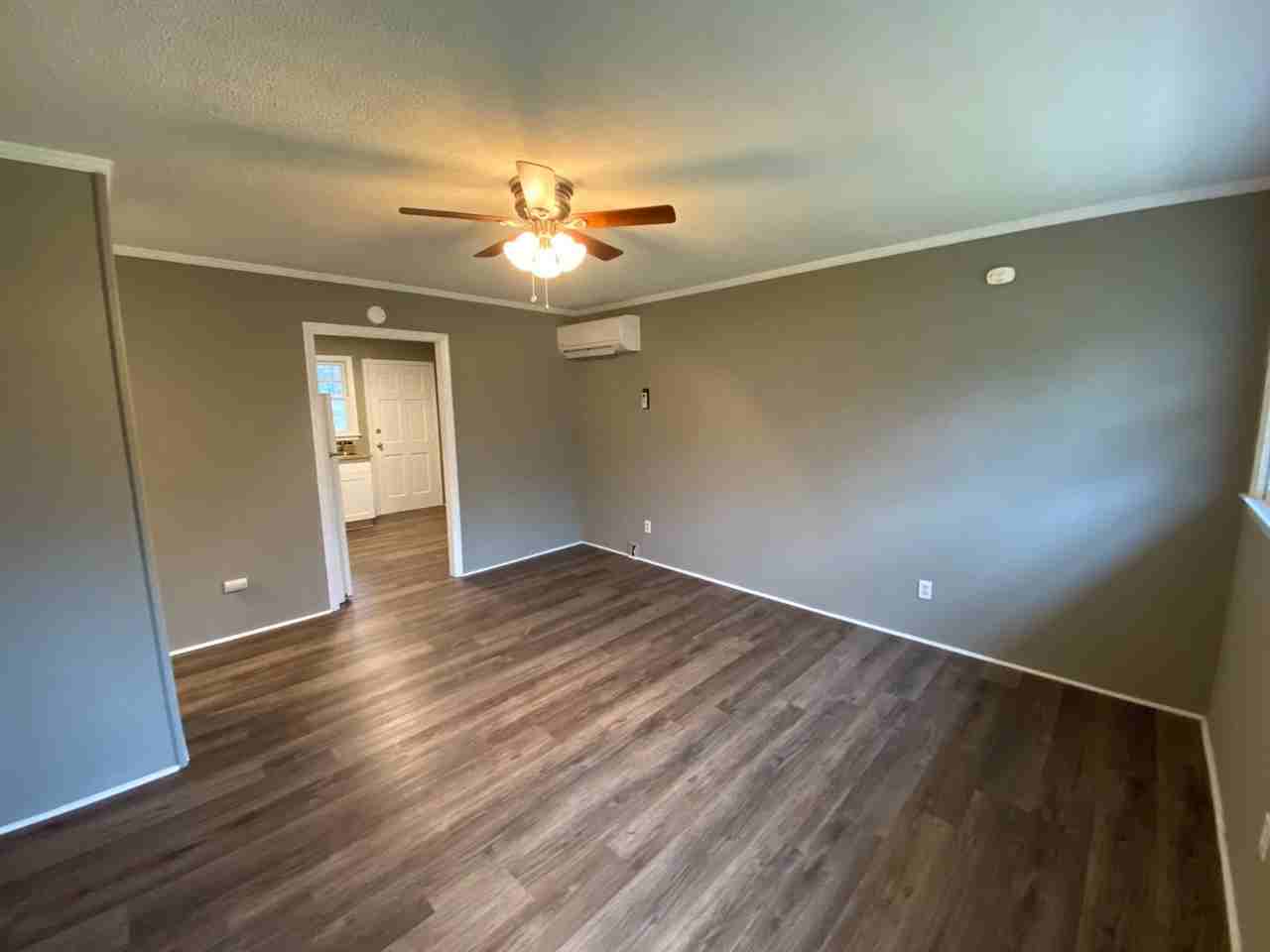 919 E Fourth Avenue - Photo 2 of 10