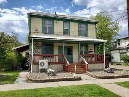 featured image of 1204 8th St