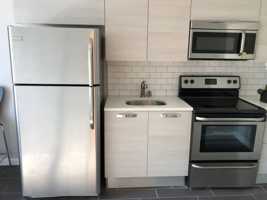 featured image of 231 E North Ave