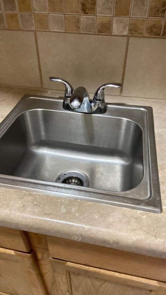 806 W 5th St - Photo 3 of 13