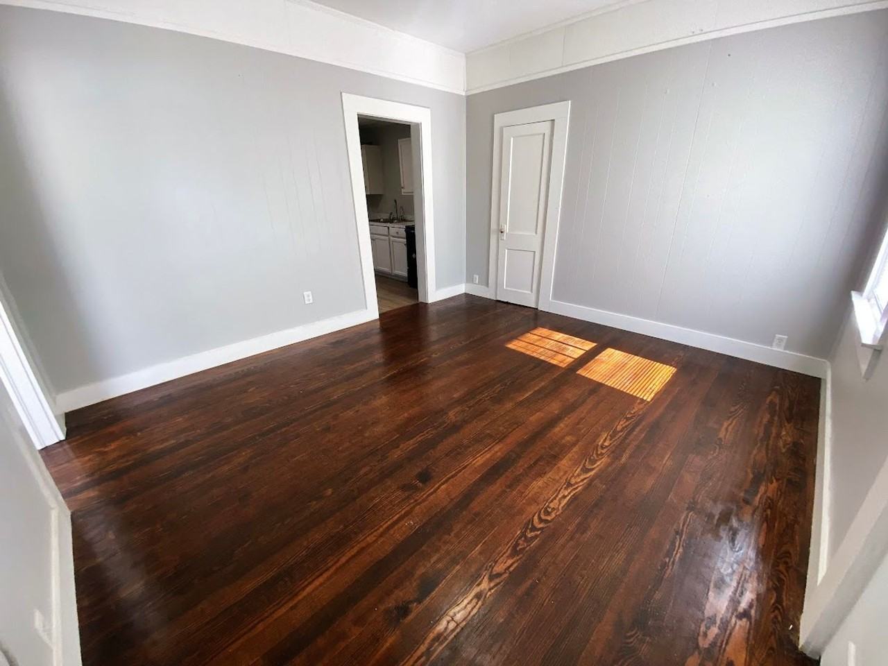 411 1/2 Pryce Street - Photo 2 of 11