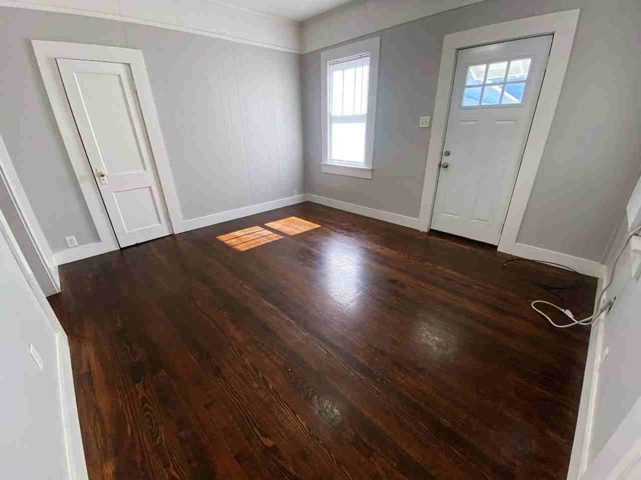 411 1/2 Pryce Street - Photo 3 of 11