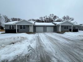featured image of 1038 Fir Ct