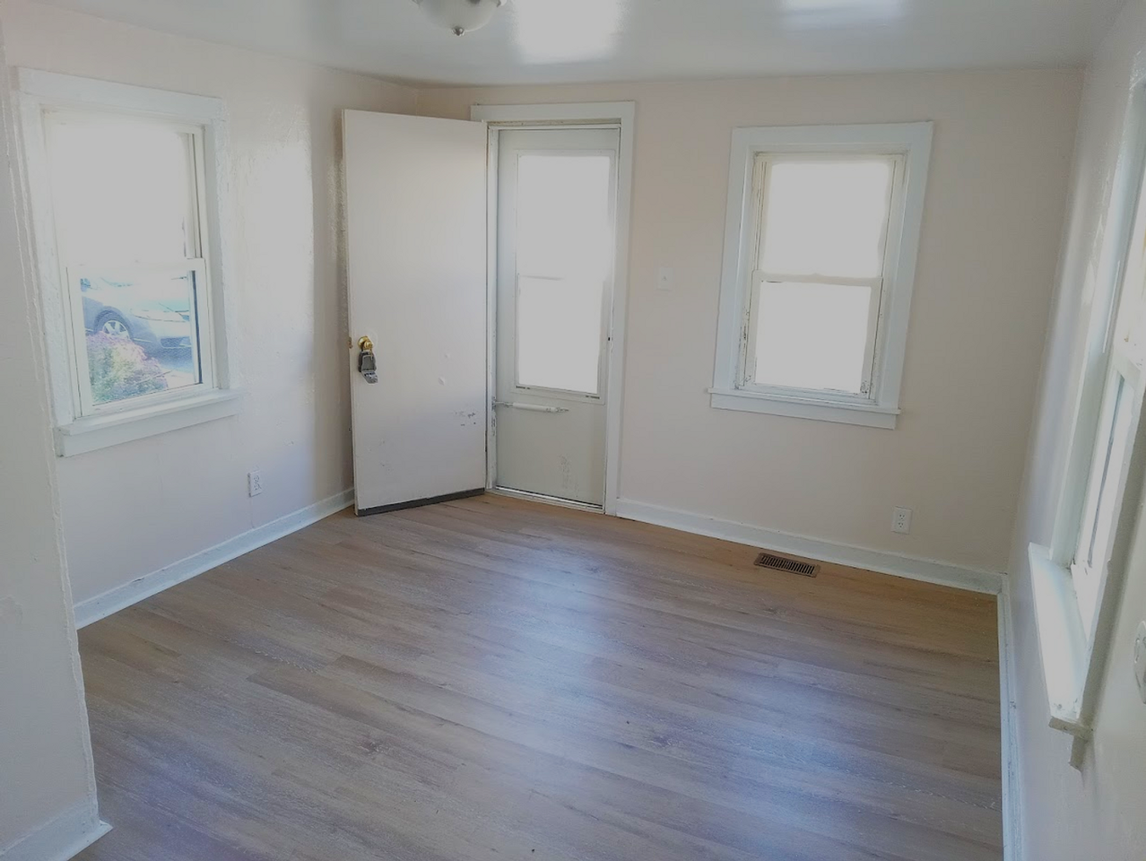 8 -10 Mt. Zion - Photo 3 of 9