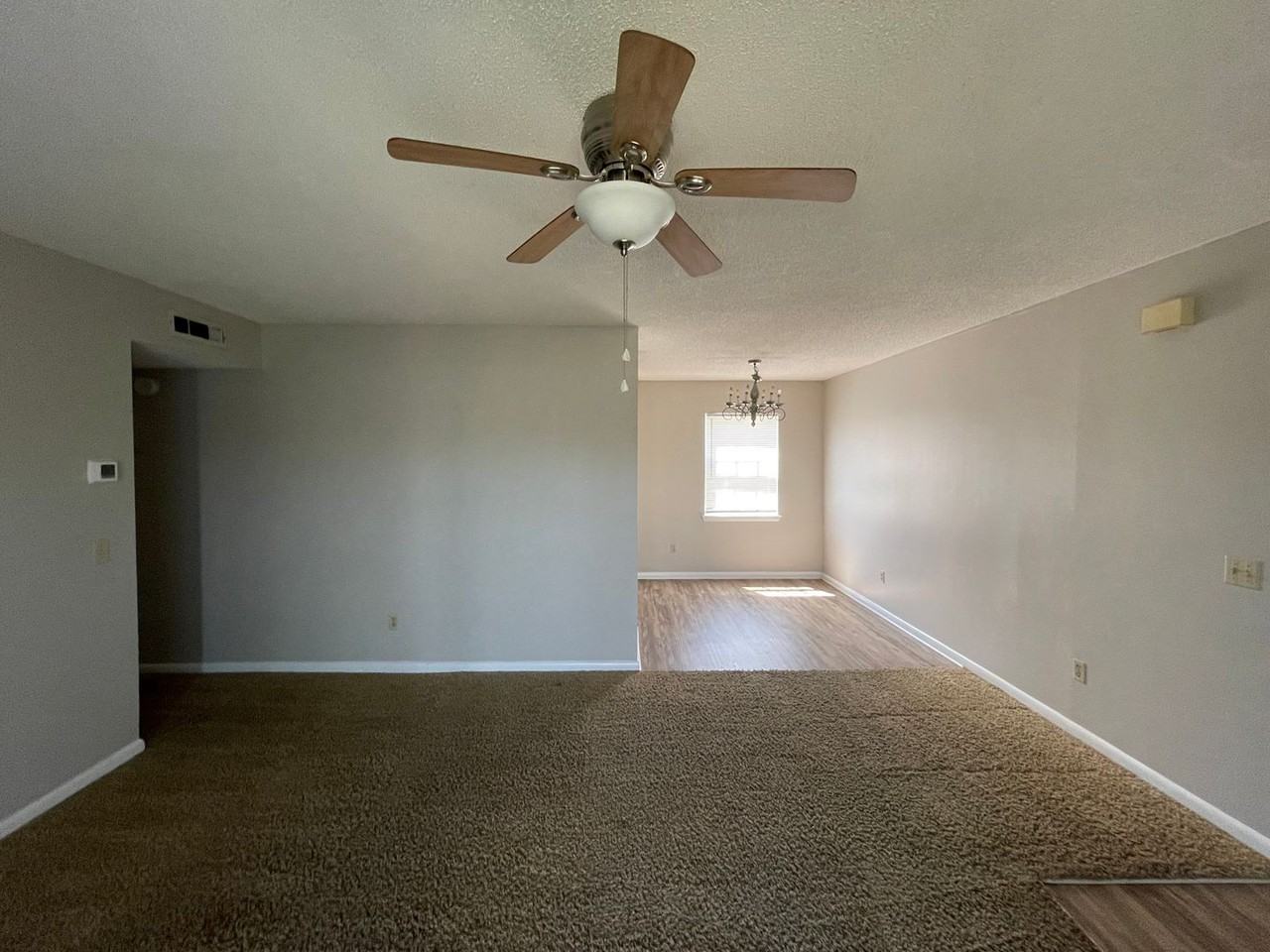 815 E Lee Street - Photo 3 of 15