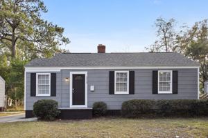 featured image of 2215 Greenwood Street