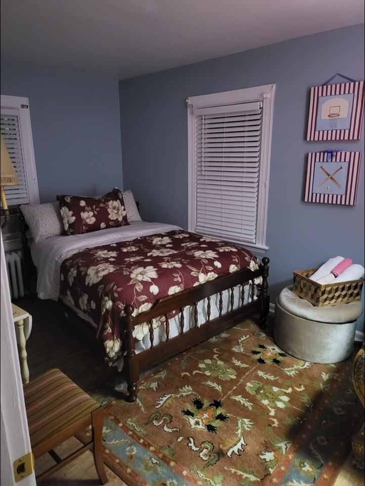 Hayes Street Northeast - Photo 6 of 7