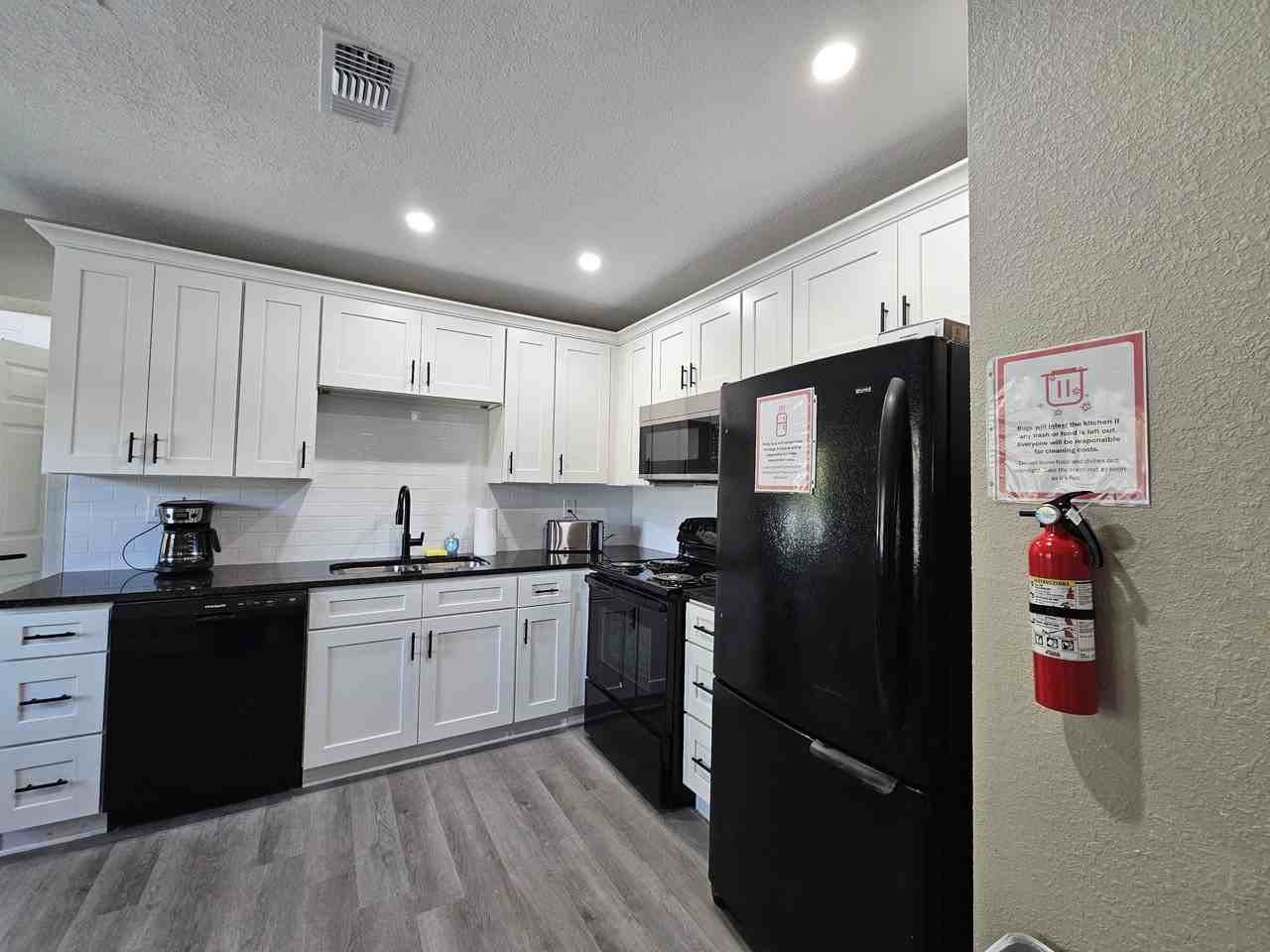 19th St N - Photo 7 of 11