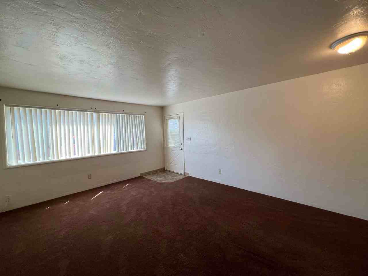 771w7 - Photo 2 of 29