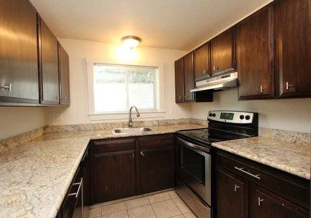 Lawton Park Apartments - Photo 3 of 31