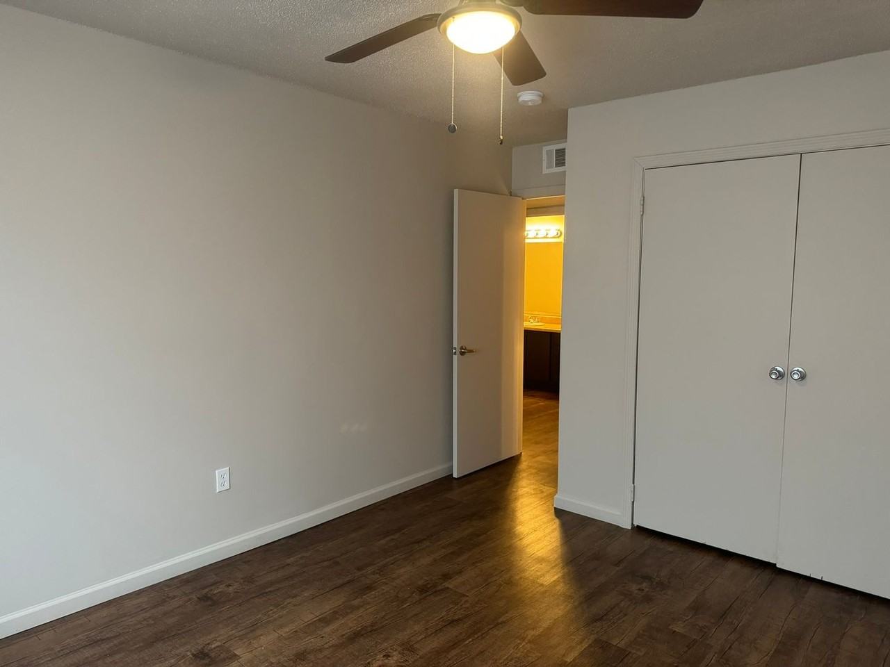 Pine Tree Apartments - Photo 5 of 24