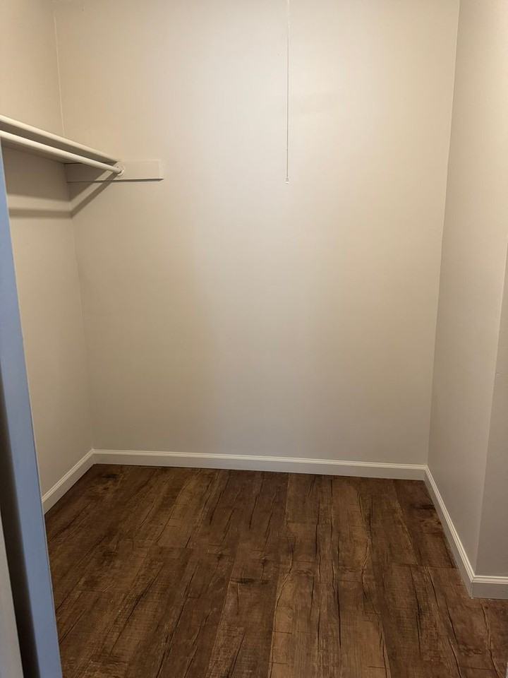 Pine Tree Apartments - Photo 7 of 24