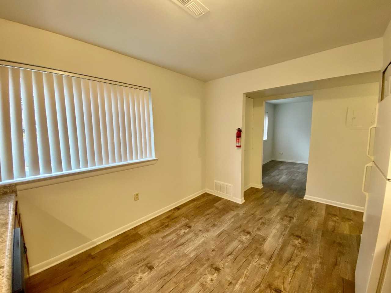609 Flint Rd. - Photo 3 of 10