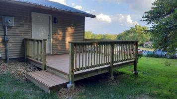 featured image of 843 W Acres Dr
