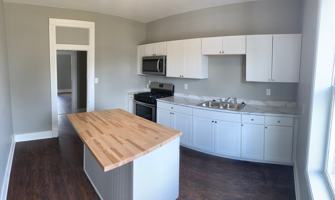 featured image of 360 E Walnut St