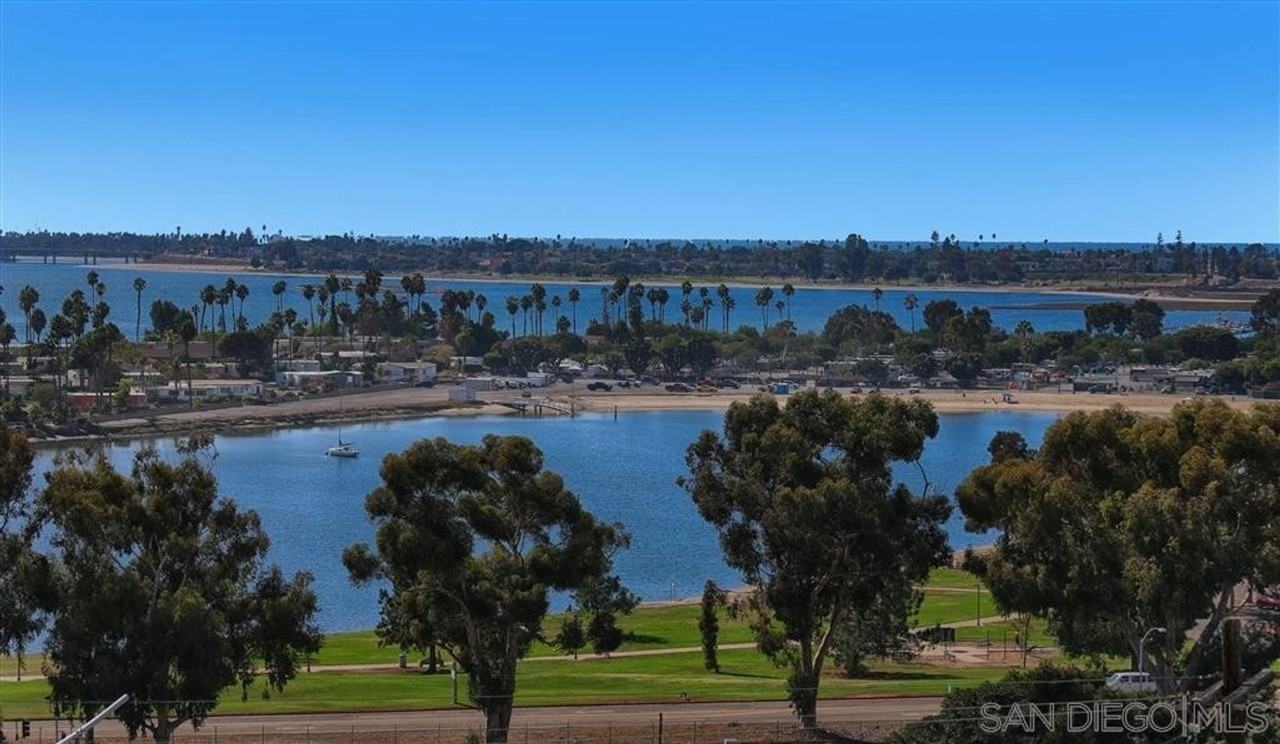 44704482 1/2 Bond St Apartments in Pacific Beach, San Diego, CA 92109