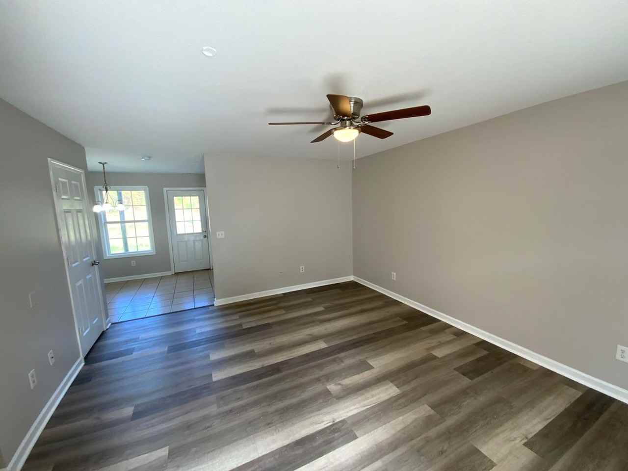 Silver Creek Holdings - Bldg 2 - Photo 3 of 8