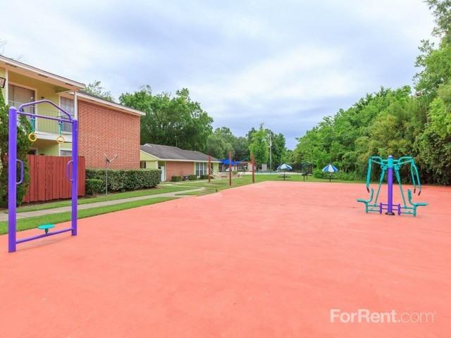 Cardinal Oaks - Photo 2 of 11