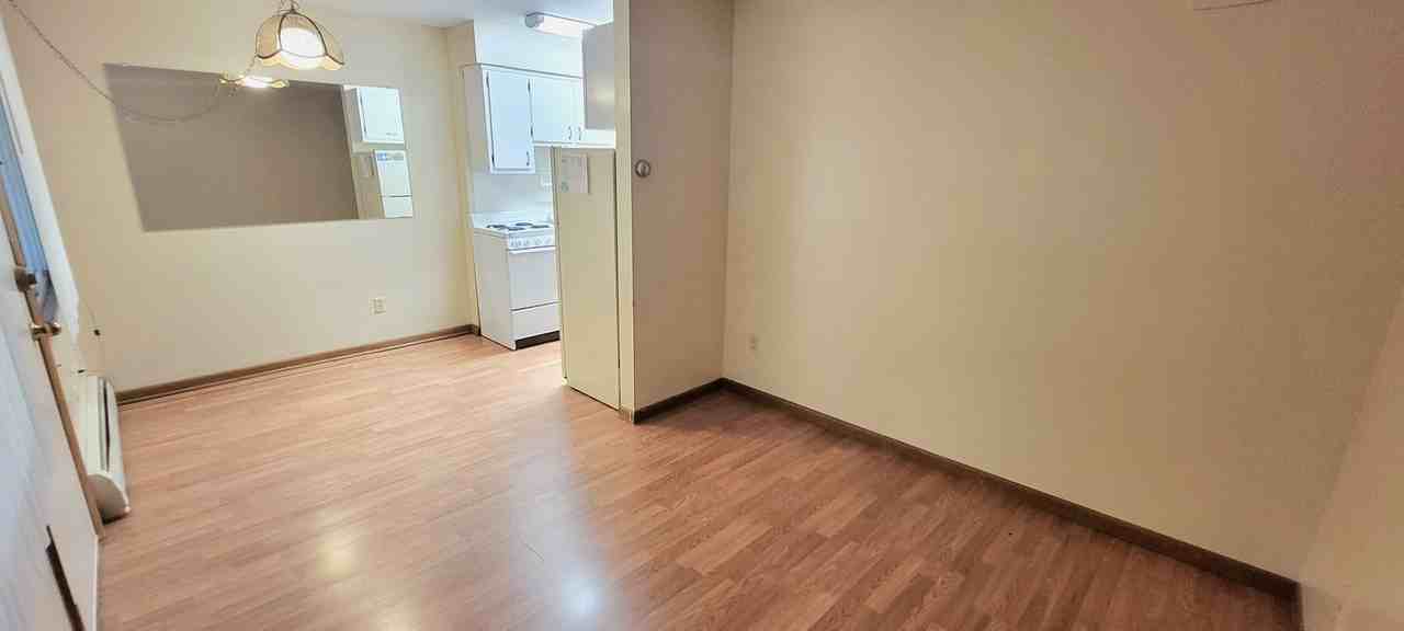 2040 Iuka Ave. - Photo 3 of 35