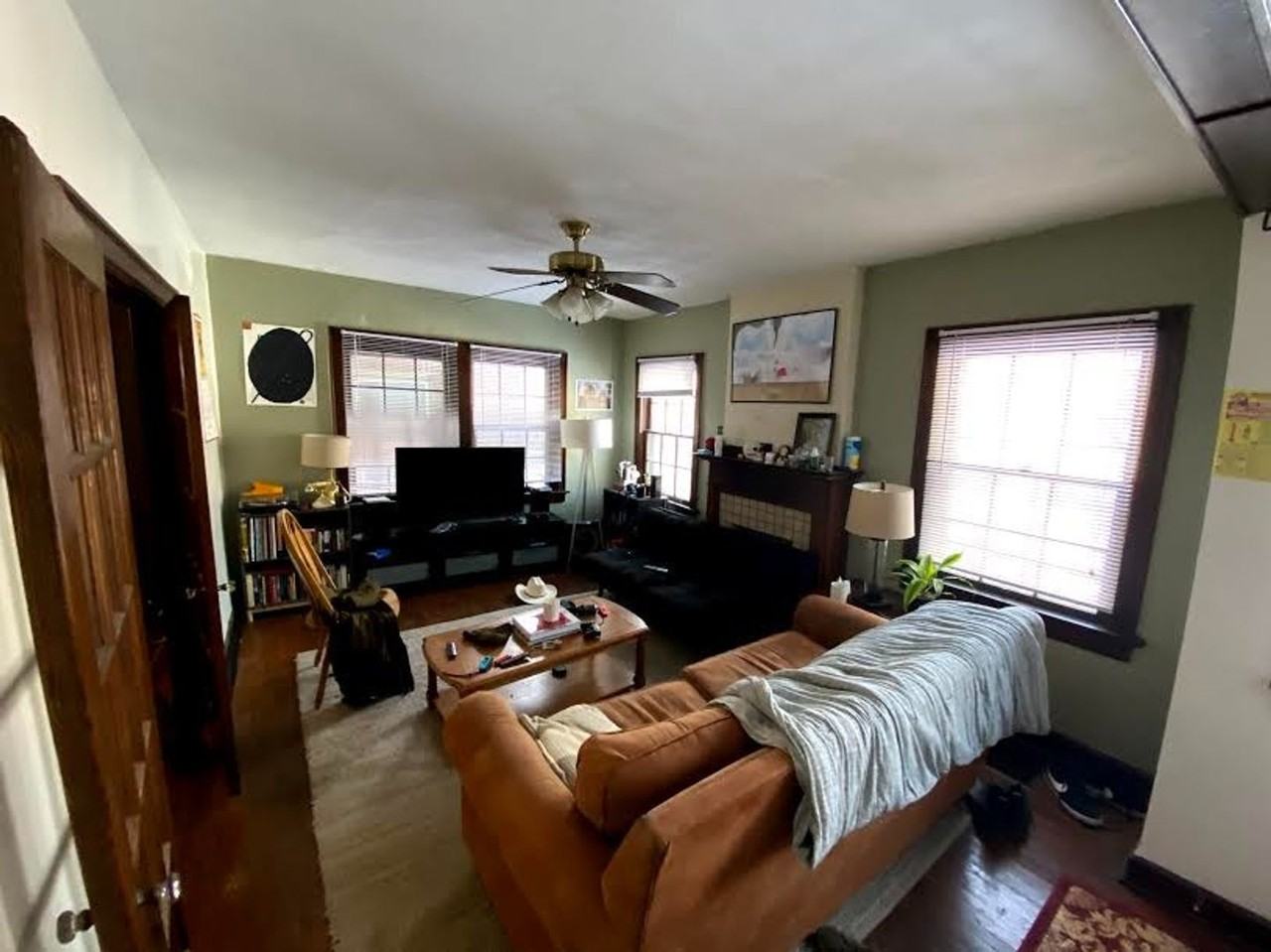 2054 Iuka Ave. - Photo 3 of 37