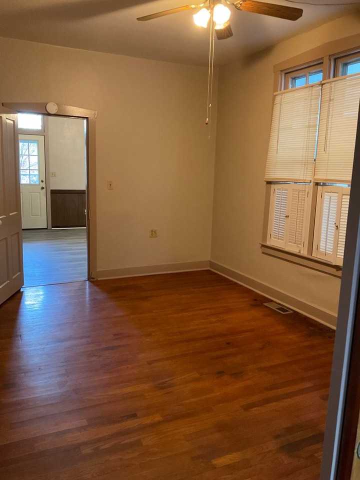 48 E HIGH STREET - Photo 3 of 16