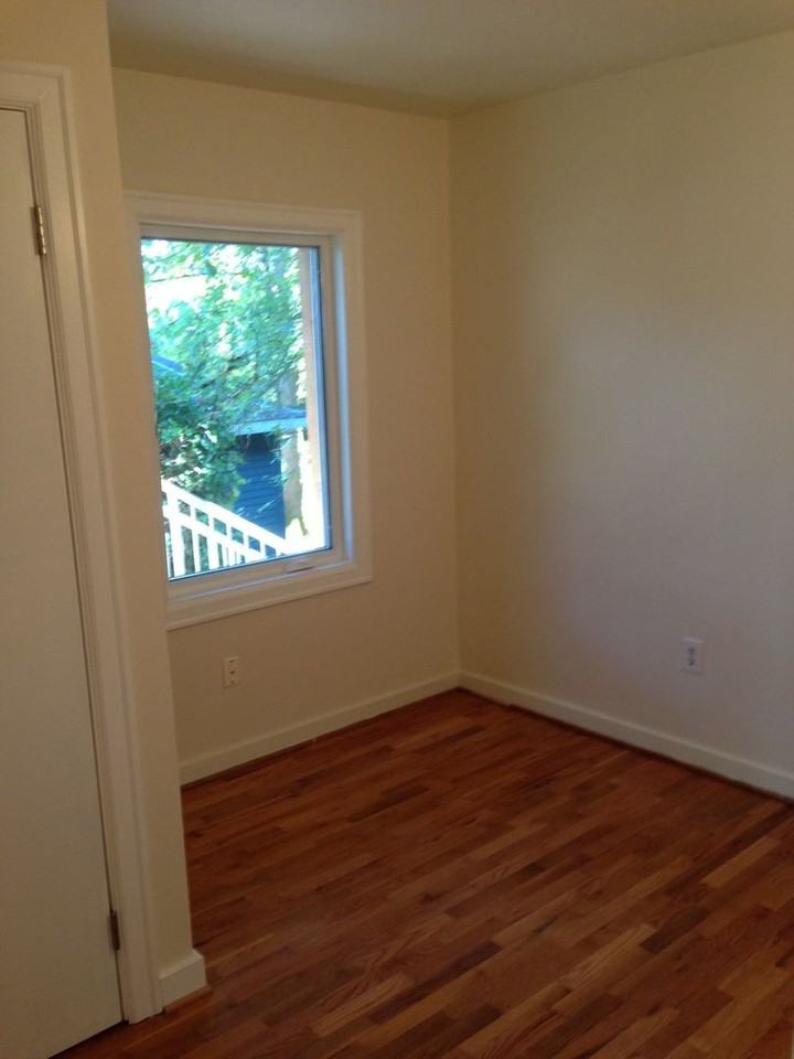 814 High Street - Photo 6 of 23