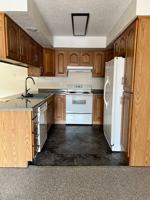 featured image of 1600 Mapleton Ave