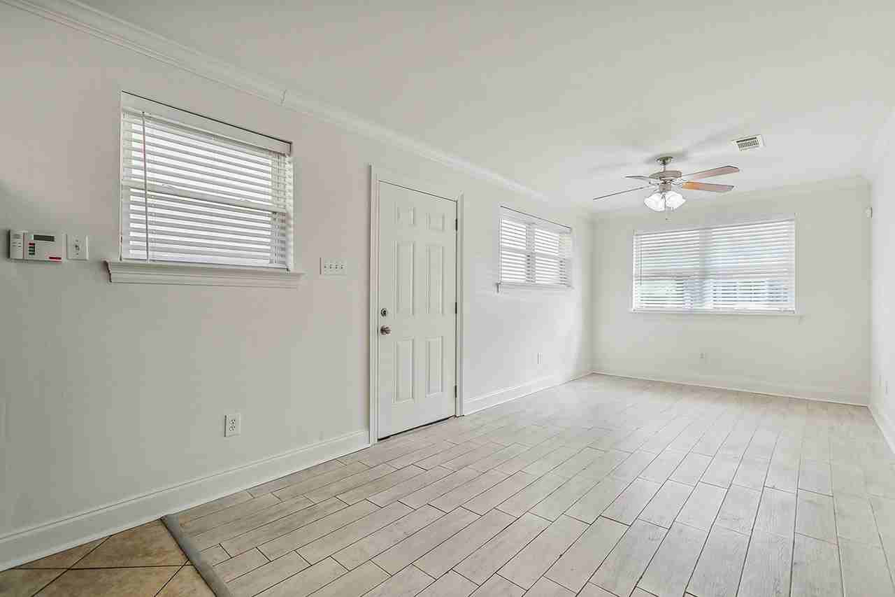 6190 - 6192 Bellaire Dr - Photo 3 of 11