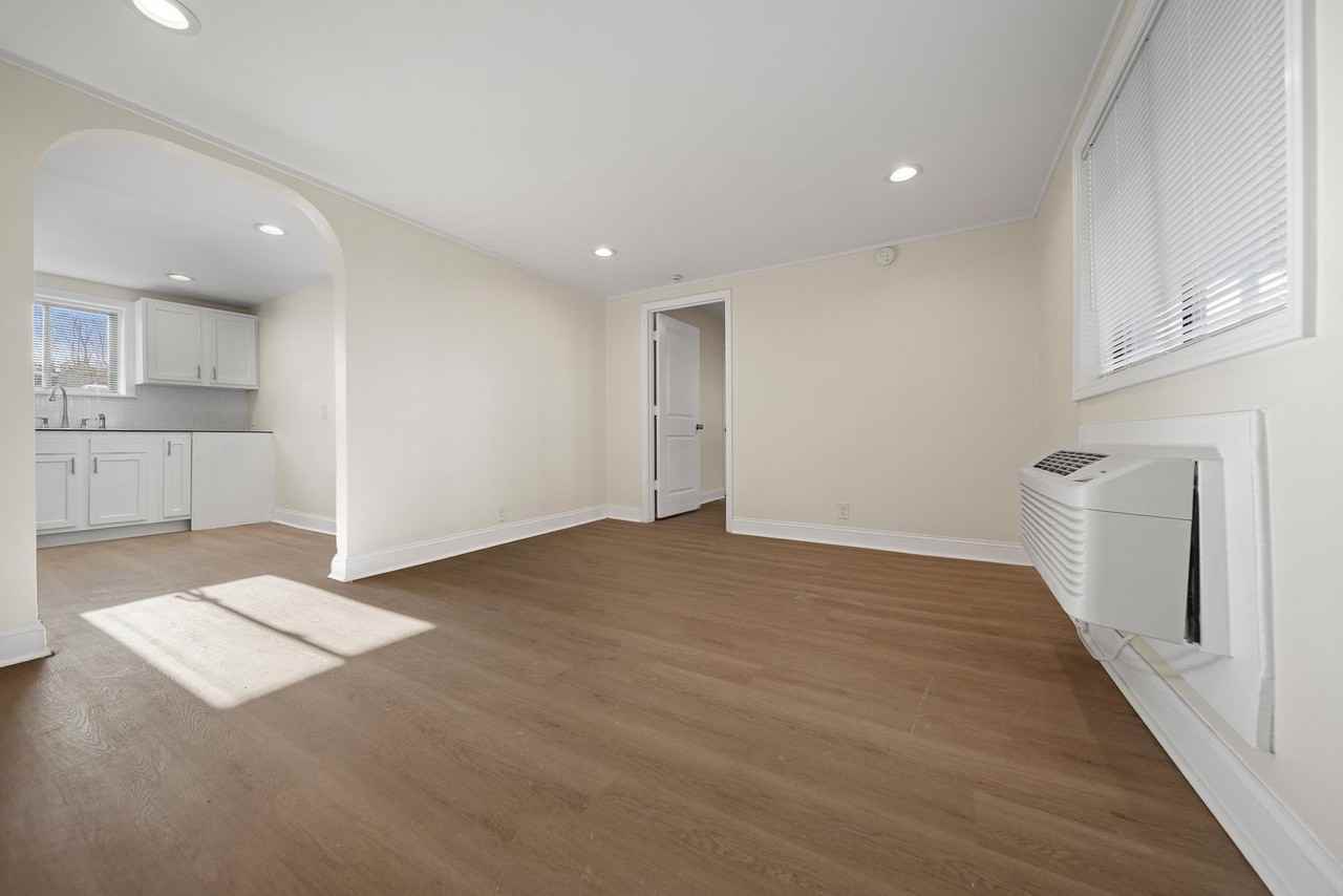 2025 Jefferson St Apartments in FiskMeharry, Nashville, TN 37208 Zumper