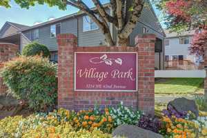 featured image of 3214 Ne 62nd Ave