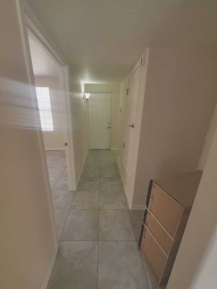 185 N Awbrey Apartments in Sambrano, El Paso, TX 79905 Zumper