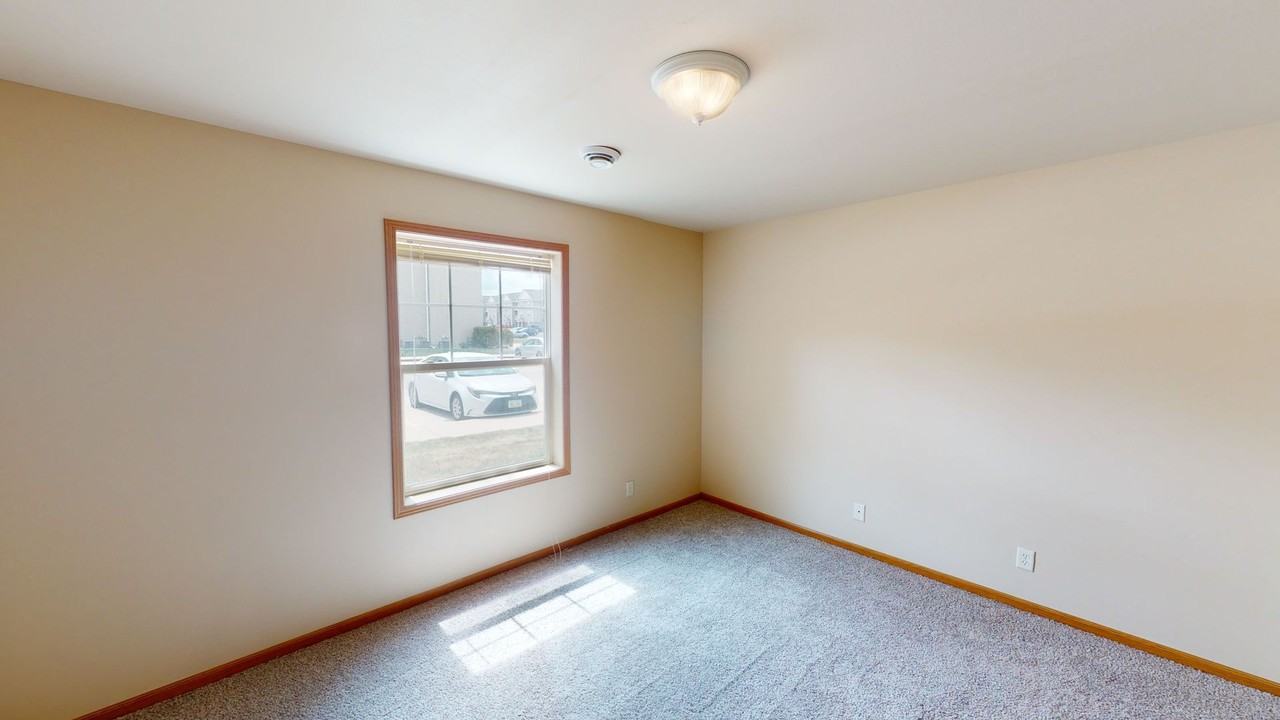 1409 Walton - Photo 5 of 23