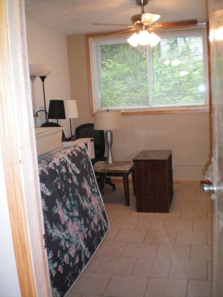 720-6TH - Photo 7 of 9