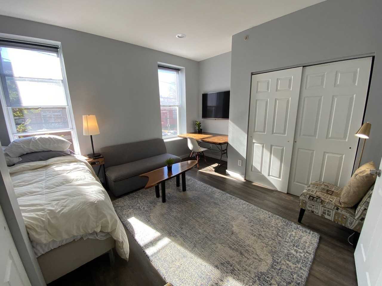 1535 W Poplar St. - Photo 2 of 12