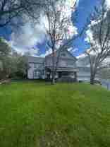 625 NE Maiden Lane - Photo 1 of 1