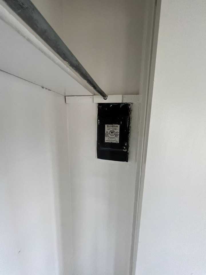 625 NE Maiden Lane - Photo 6 of 13