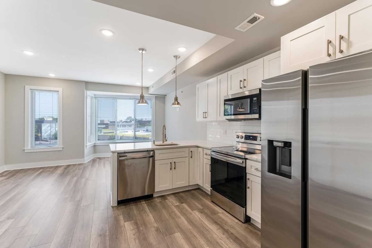 2206-2208 Ridge Ave - Photo 4 of 29