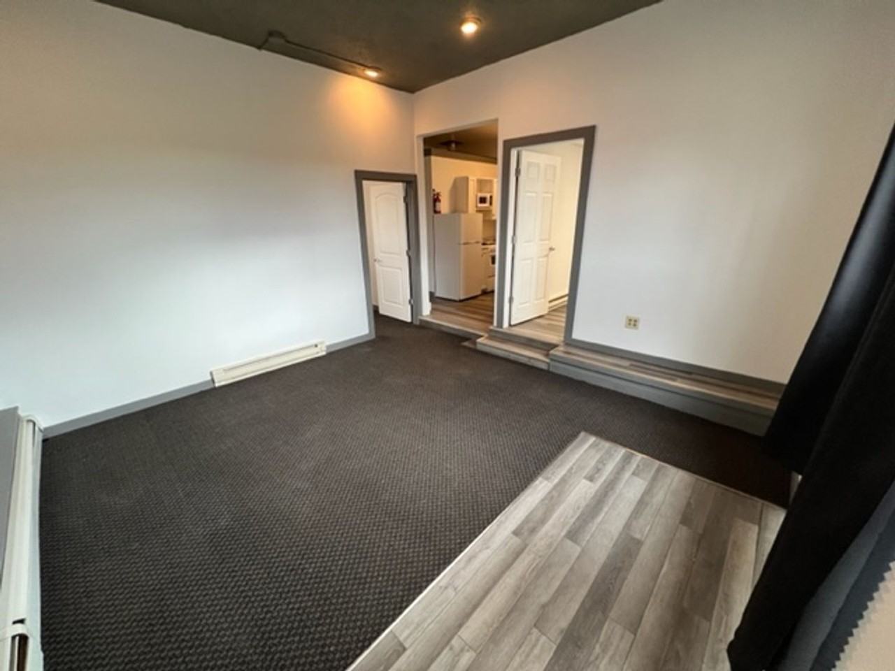 2521 Miller Trunk Highway - Photo 2 of 8