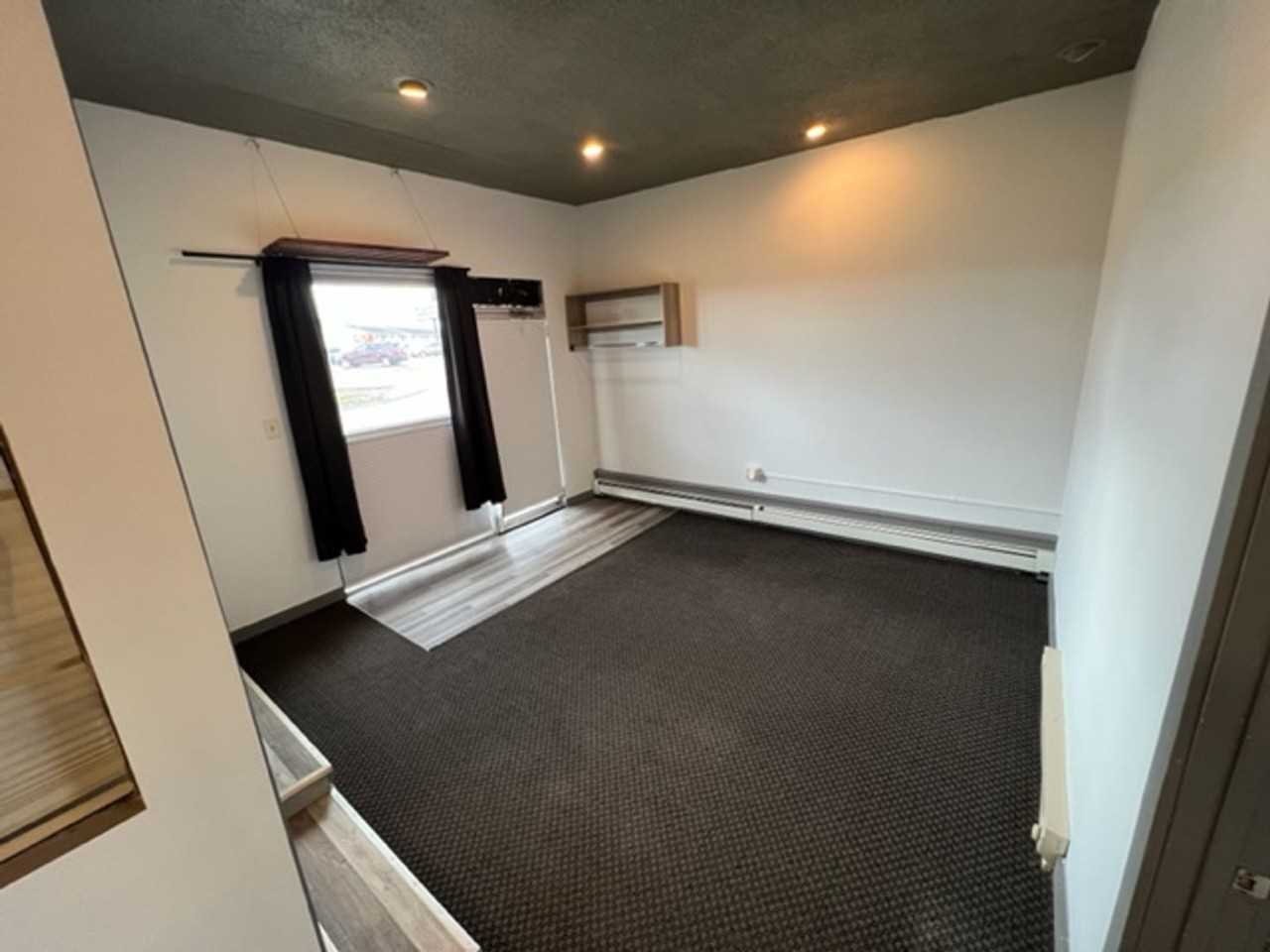 2521 Miller Trunk Highway - Photo 3 of 8