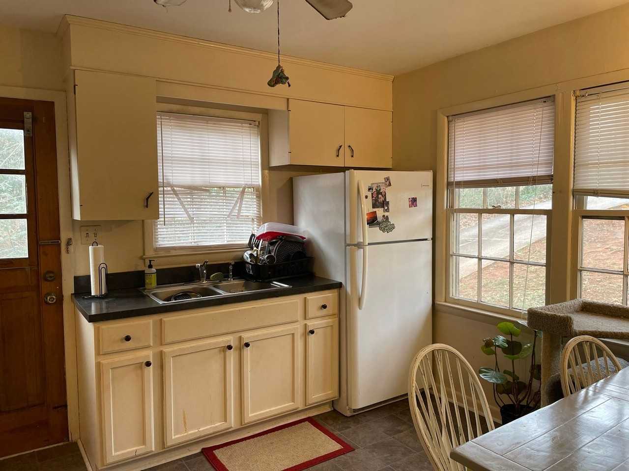 Hardin Dr. 110 & 112 Apartments 110 & 112 Hardin Drive, Athens, GA