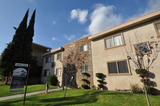 10745 - Photo 1 of 1