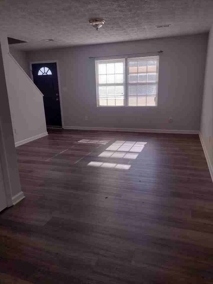 Rives Rd. - Photo 3 of 5