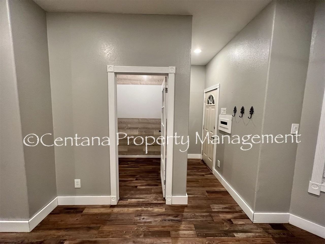 531 S Dakota St - Photo 2 of 25