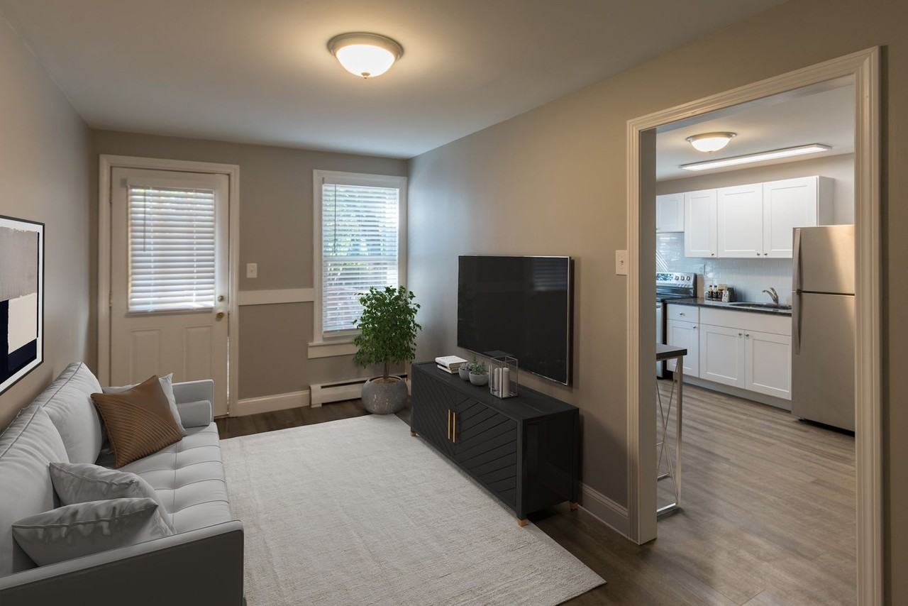 16 Maple St, Derry, NH 03038, USA 3 unit Rentals Zumper