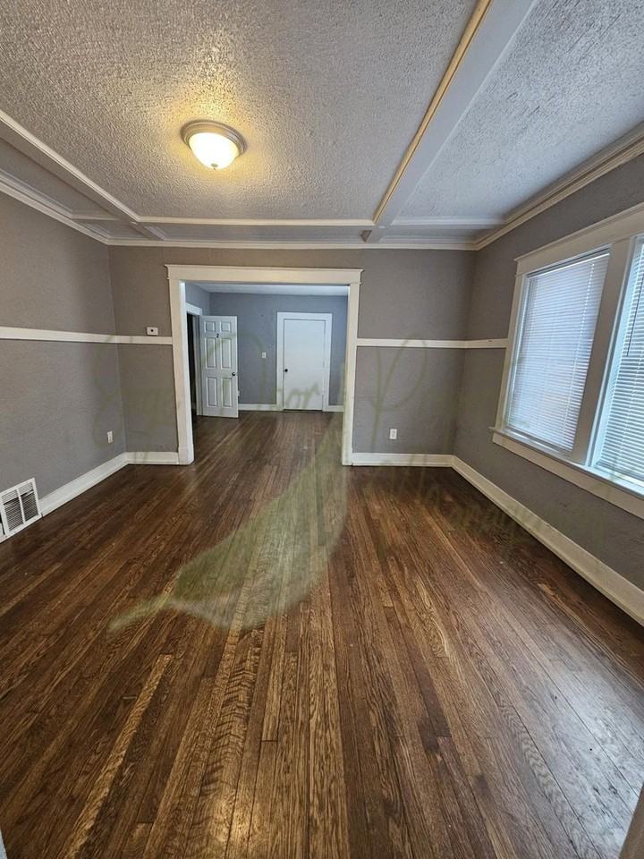 COMING SOON!!! 1/2 OFF RENT SPECIAL!! - Photo 2 of 7