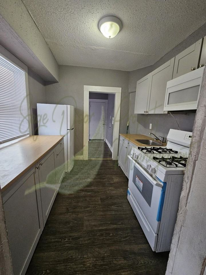 COMING SOON!!! 1/2 OFF RENT SPECIAL!! - Photo 3 of 7